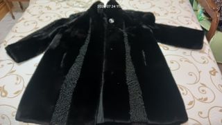 Abrigo piel muton y astracán negro