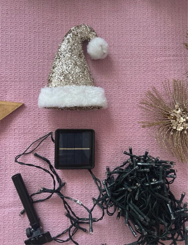 Decoración Navideña: Guirnaldas y Adornos