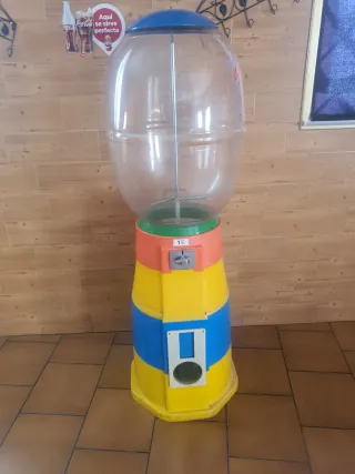 MAQUINA EXPENDEDORA  Mod.Súper poly