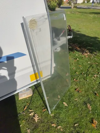 Ventana de caravana transparente