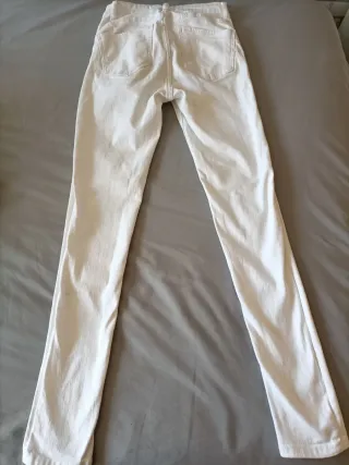 Pantalón vaquero Bershka