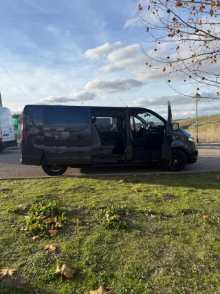Opel Vivaro COMBI - 140cv