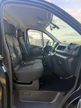 Opel Vivaro COMBI - 140cv