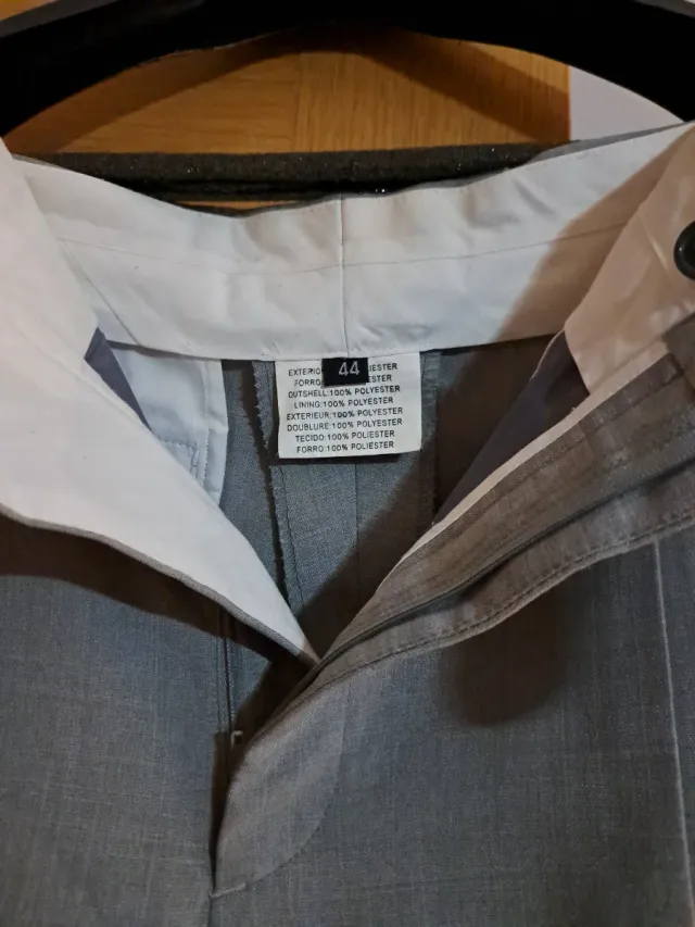 Traje de chaqueta gris caballero