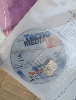 Tecnomedia con cd e tavole per disegni