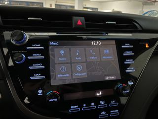 Toyota Camry 2.5 220H Luxury