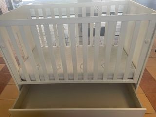 Cuna Mi Cuna blanca con cajón