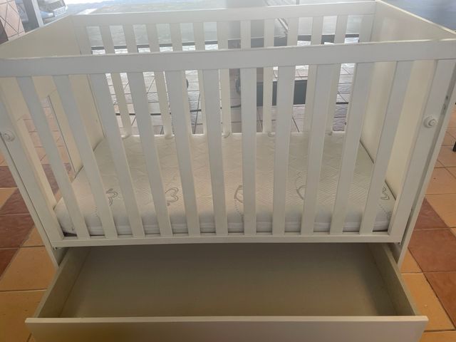 Cuna Mi Cuna blanca con cajón