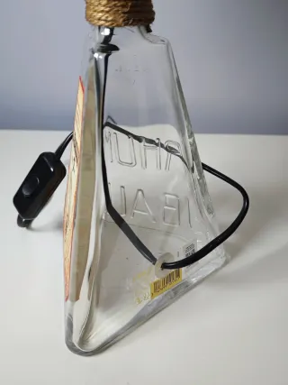 Lampada artigianale J. Bally in vetro e juta