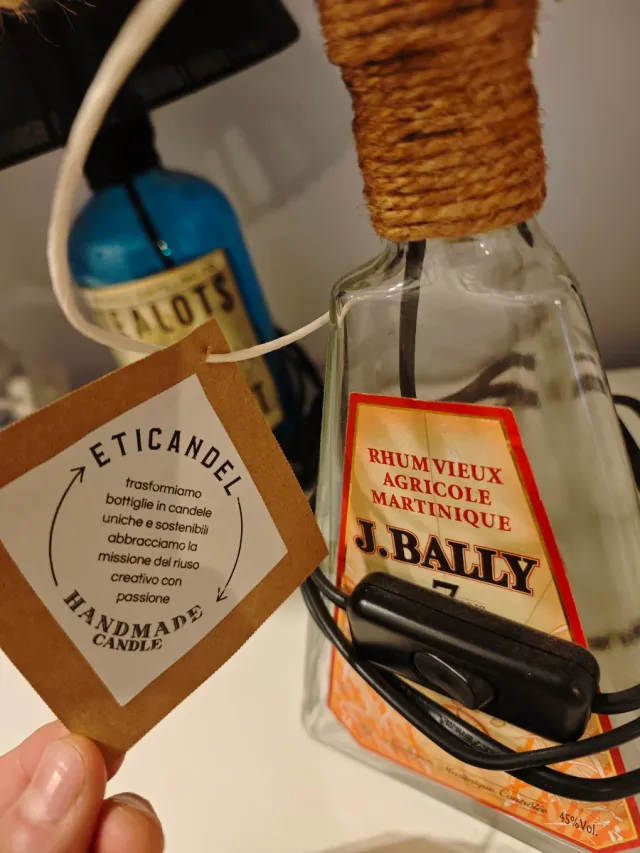 Lampada artigianale J. Bally in vetro e juta