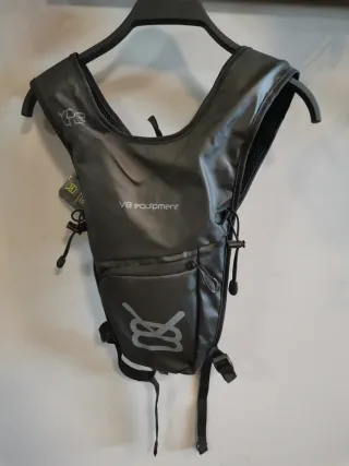 Mochila de hidratación V8 Equipment