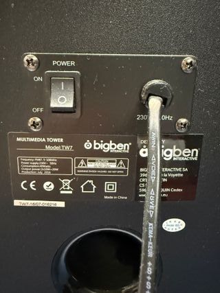 Altavoz Torre Diseño Cabina Telefónica Roja