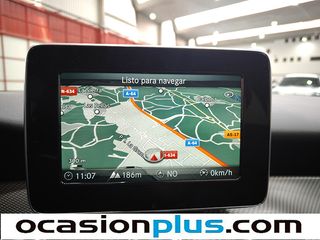 Mercedes-Benz GLA 200 d Urban 100 kW (136 CV)