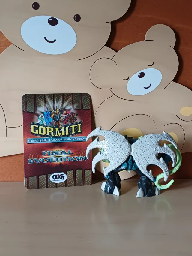 Gormiti Obscurio Final Evolution + carta