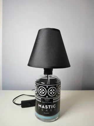 Lampada artigianale bottiglia Mastic Tears