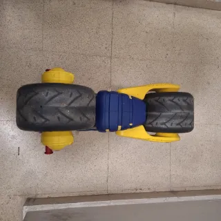 Moto correpasillos Molto azul y amarillo