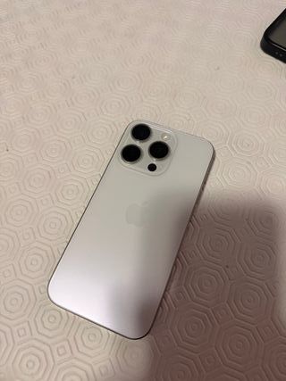 iPhone 15 Pro 128GB - Come Nuovo