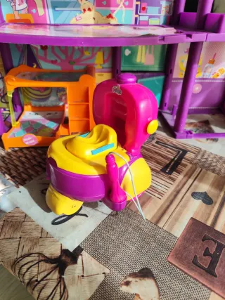 Casa de las Bellies + Coche Potty