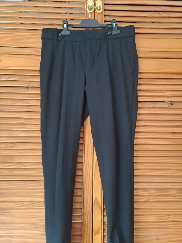 Pantalón vestir Zara negro