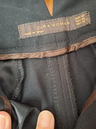 Pantalón vestir Zara negro