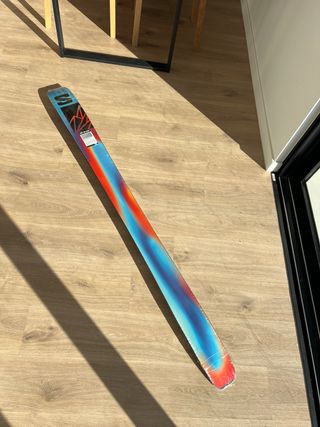 Esquís Salomon QST Blank 186cm