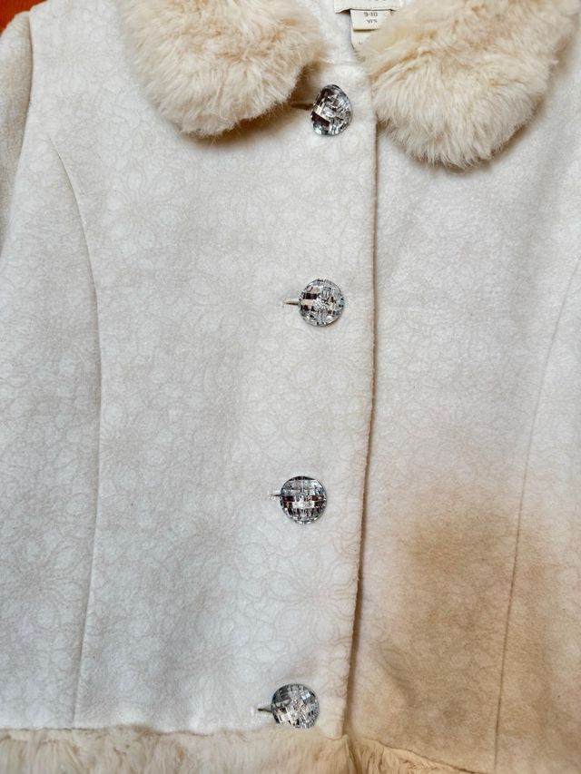 Abrigo Monsoon niña