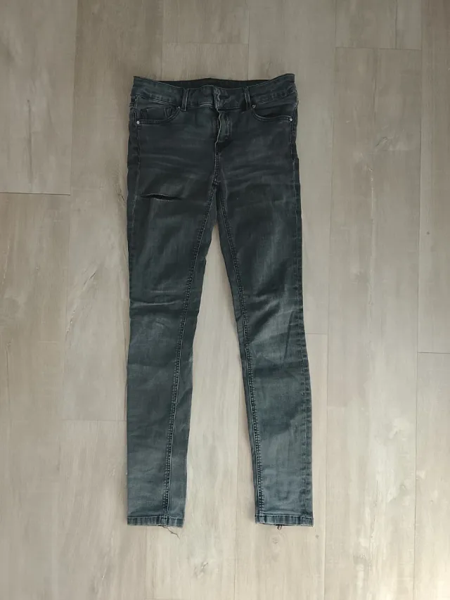 Vaqueros Massimo Dutti grises mujer