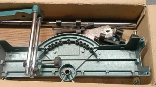 Sierra Ingletadora Manual.