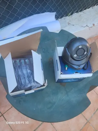 Cámara HDCVI Domo Exterior 957 Gris