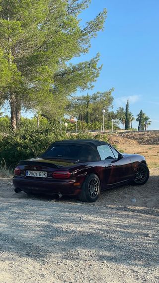 Mazda MX-5 2001