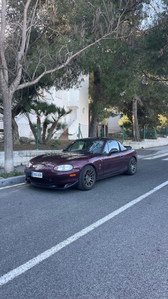 Mazda MX-5 2001