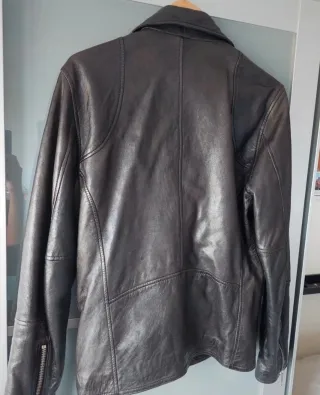 Cazadora Perfecto de piel Zara