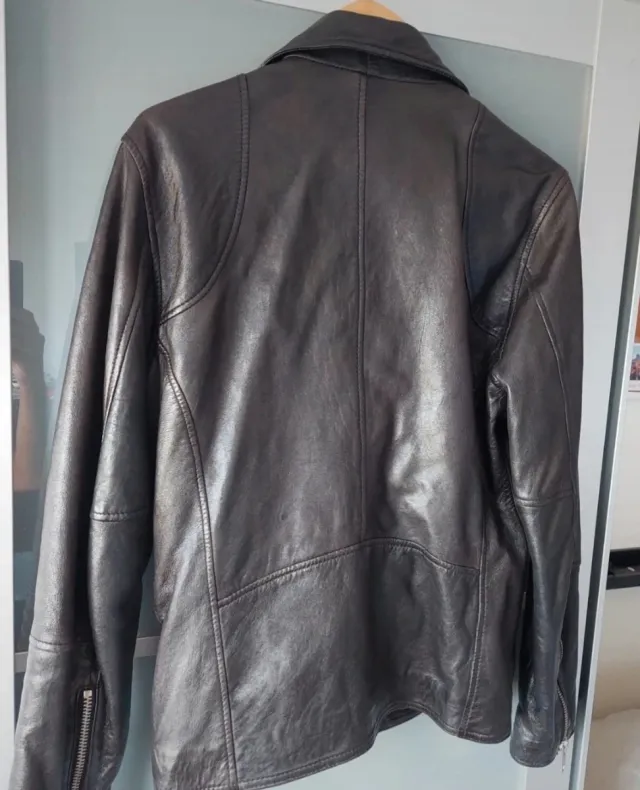 Cazadora Perfecto de piel Zara