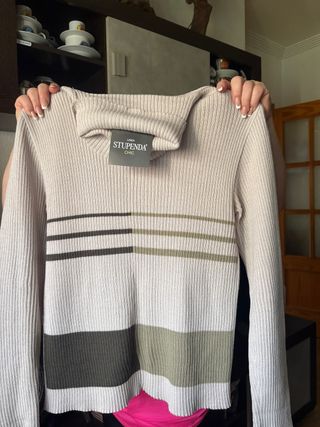 Jersey cuello alto STUPENDA talla S