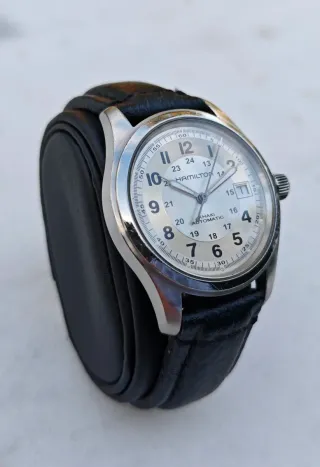 Hamilton Khaki Field Automático Plata y Negro