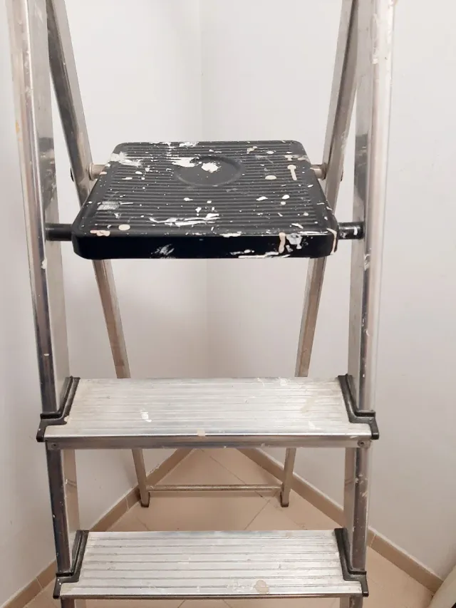 Escalera 6 peldaños aluminio