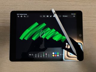 Apple iPad 9ª Gen Negro + Apple Pencil