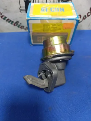 Bomba de combustible Renault 18