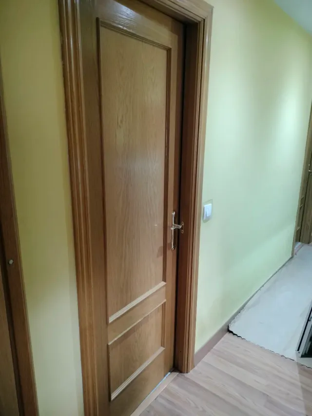 Puertas interiores de pino