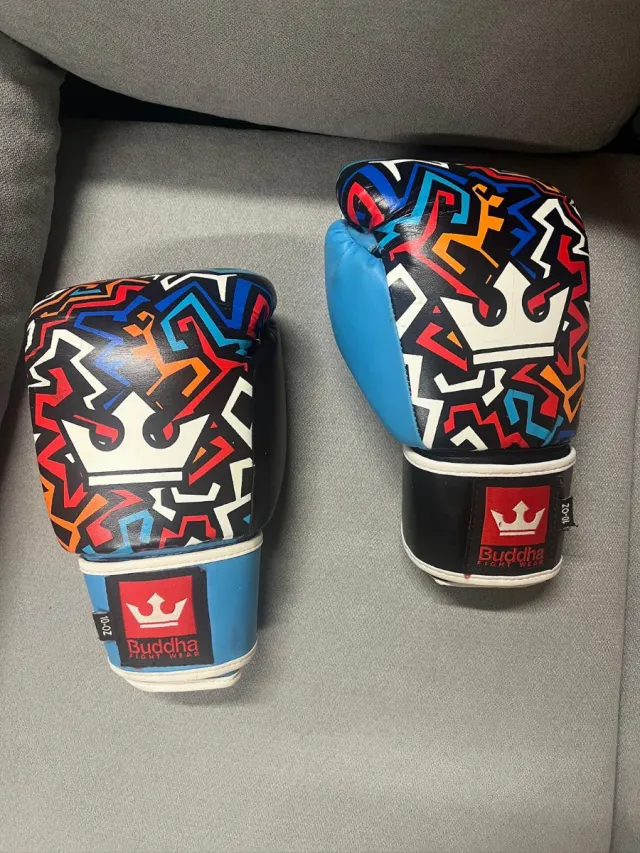 Equipación Kick Boxing Buddha 10oz
