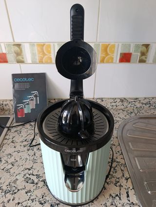 Cecotec Exprimidor Xqueeze RetroJuice 600 Verde