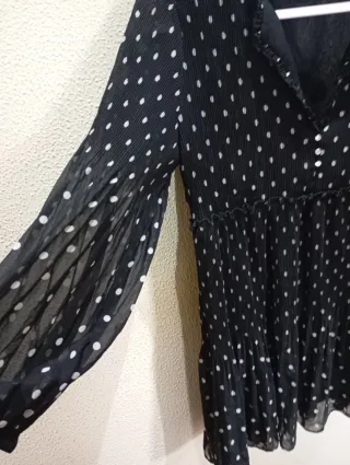 Vestido Zara lunares negro talla L
