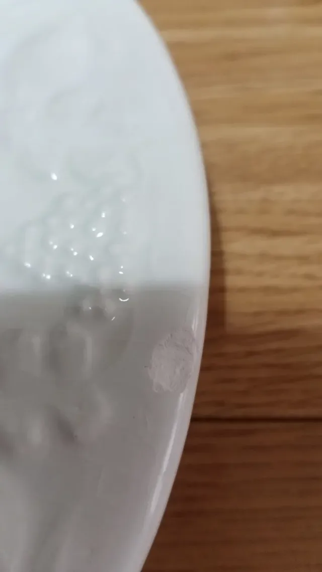 Fuente ovalada de porcelana blanca