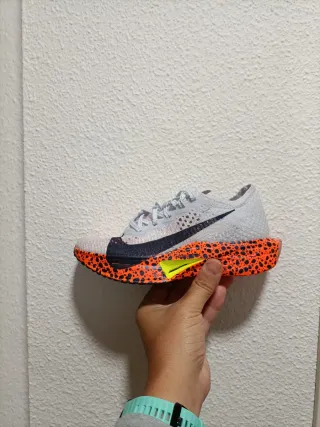 T35,5 Nike ZoomX Vaporfly Next% 3 OLY