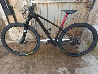 Bicicleta de Montaña Carbono