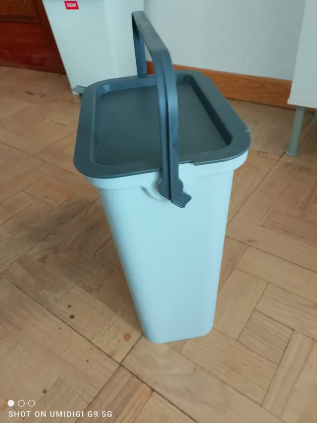 Cubo basura ideal para basura compostable