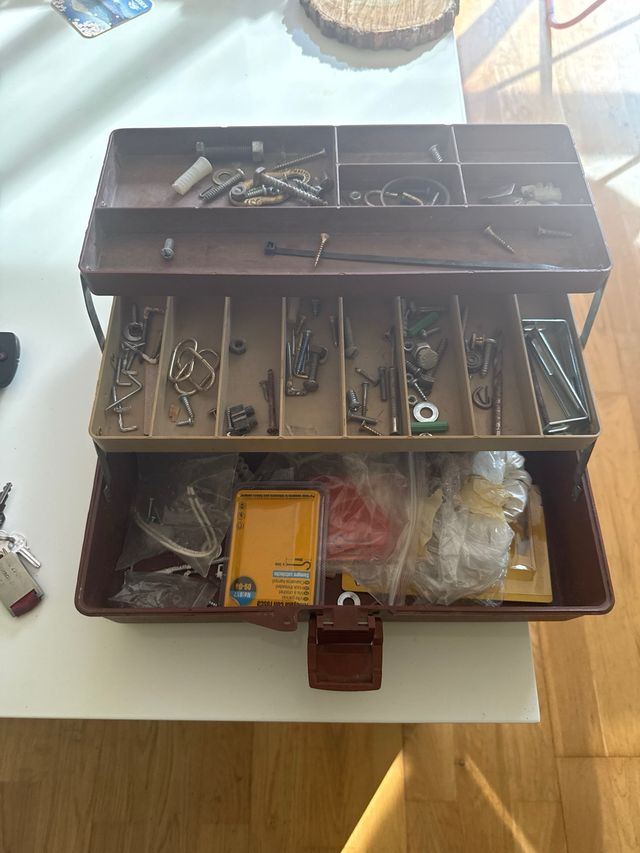 Caja de herramientas vintage