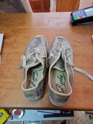 Alpargatas doradas  replay