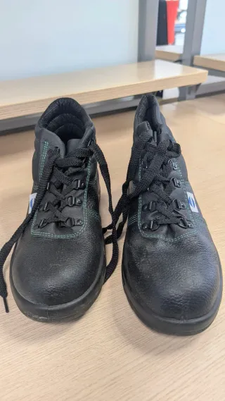 Botas de seguridad negras