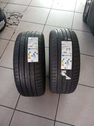 2 Neumáticos Michelin Pilot Sport 4 235/45ZR17 97Y
